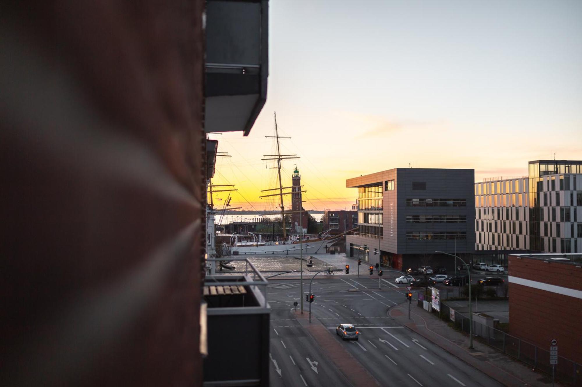 Koje Neun I Apartment Im Zentrum Mit Hafenblick Bremerhaven Exteriör bild